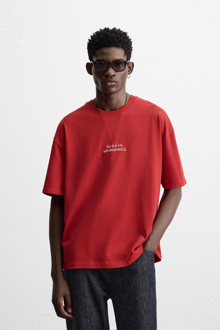 T shirt zara.