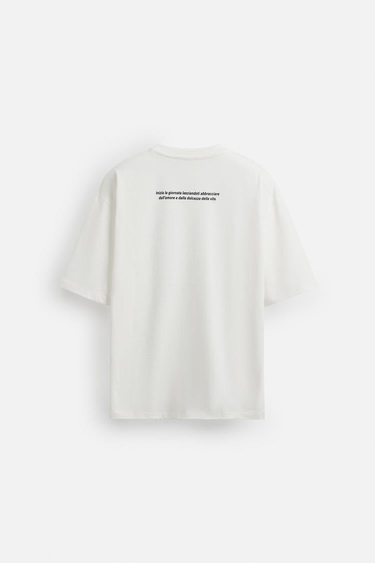 T shirt zara.