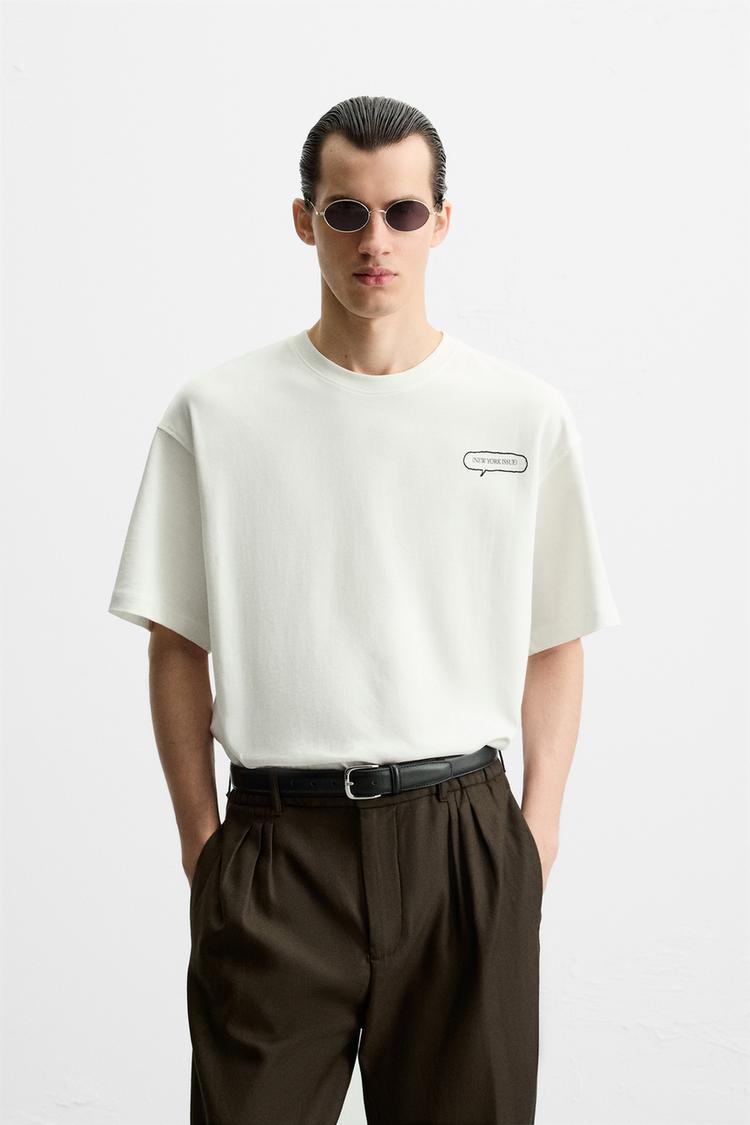 T shirt zara.