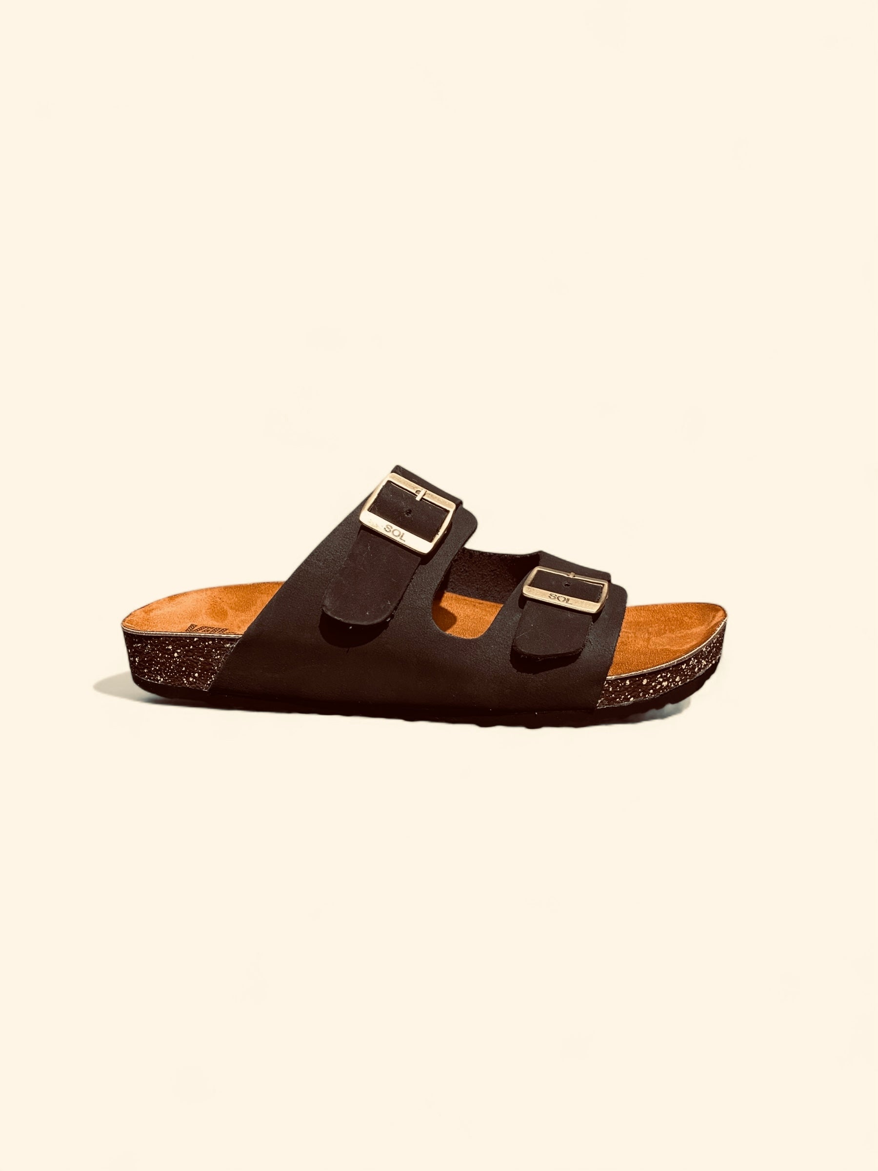 Black slipper villa nin9